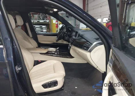 2018 BMW X5 xDrive35D из США, поврежденный, VIN 5UXKS4C56J0Y18060